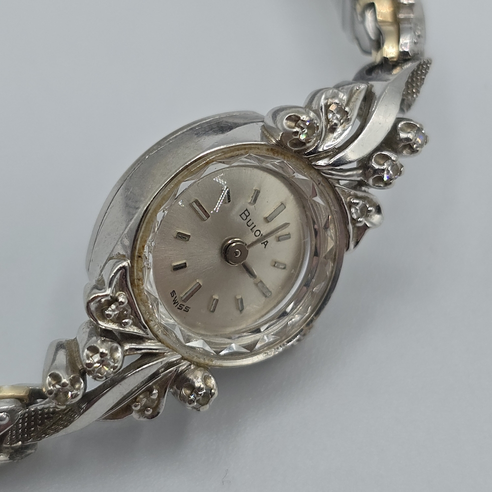 VTG 1971 Bulova Swiss 14K White Gold Case Ladies Watch Diamond Accent Manual - Picture 2 of 16